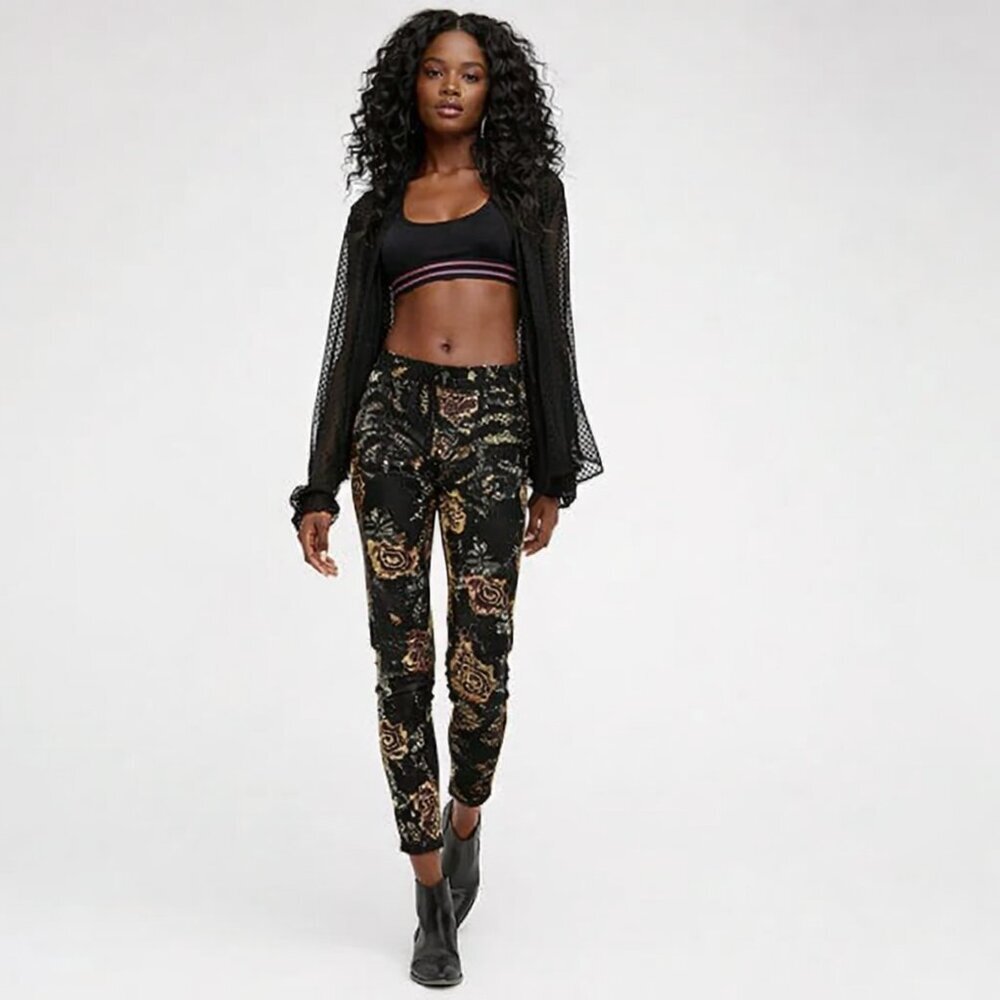 Free People Black Velvet Floral Skinny Pants Boho Grunge Festival Goth Size 6